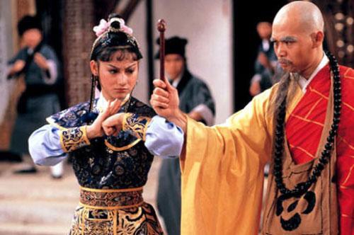 后抑郁险自杀 复出被任达华踢成重伤尊龙凯时app平台她3岁乞讨走红