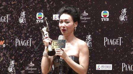 后抑郁险自杀 复出被任达华踢成重伤尊龙凯时app平台她3岁乞讨走红(图3)