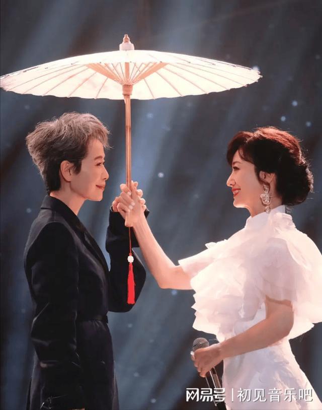 许仙30年后撒糖竟藏惊天秘密z6尊龙网站神仙售后！白娘子(图3)